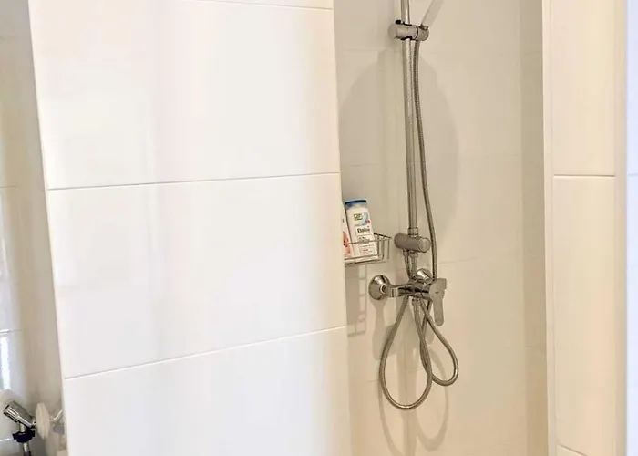 Clearvuehome Slavin Appartement