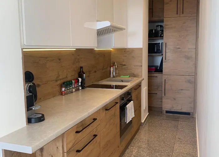 Clearvuehome Slavin Appartement *