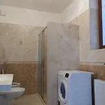 Clearvuehome Slavin Lägenhet *