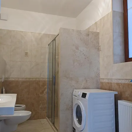 Clearvuehome Slavin Appartamento *