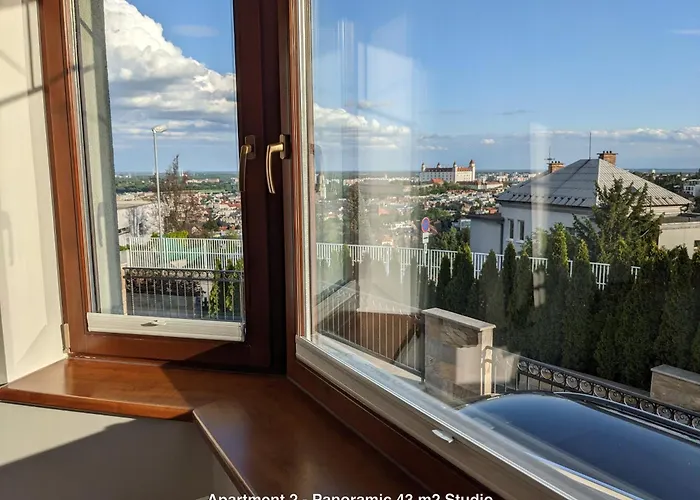 Apartament Clearvuehome Slavin *